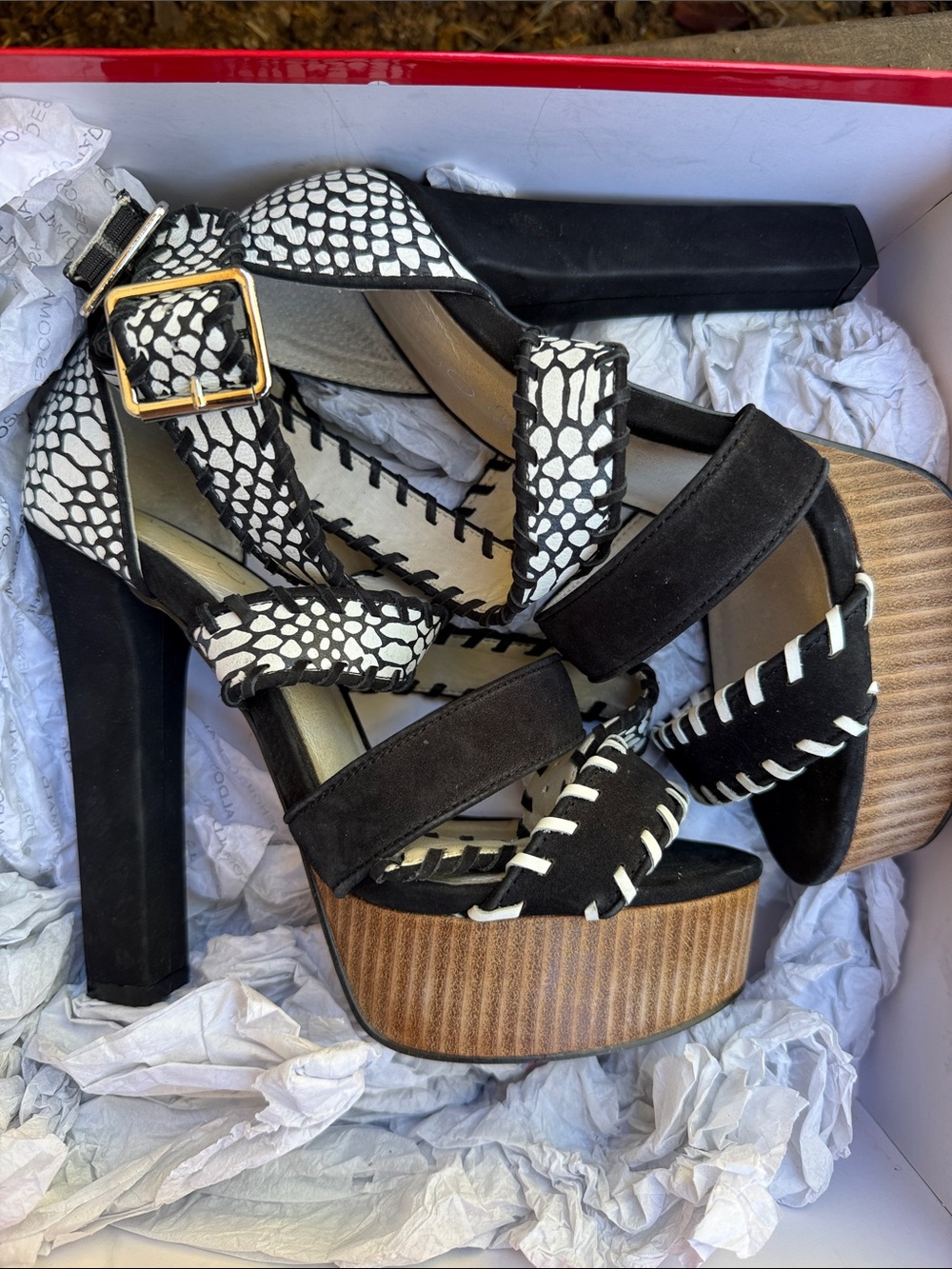 Guess Heels. Black & White Platform Heeled Sandals - Women 7.5